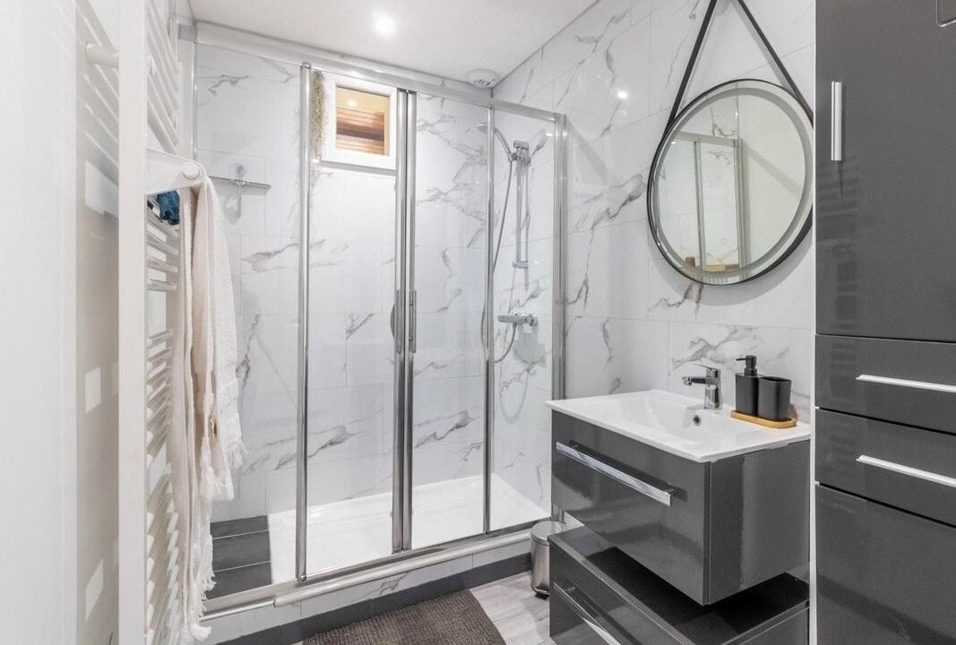 Photo of Bathroom in Juillan