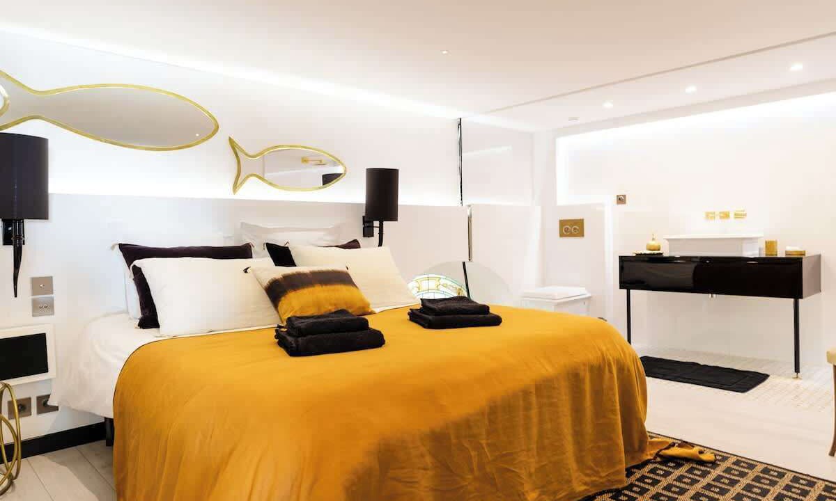 Photo of Bedroom in Beausoleil