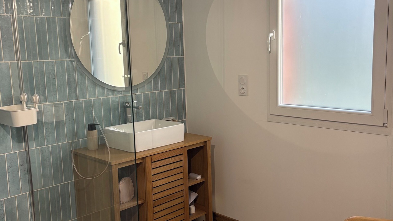 Photo of Bathroom in Puellemontier