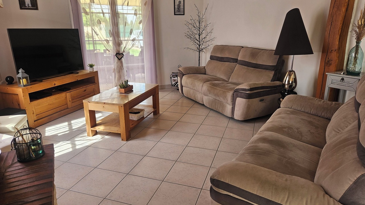 Photo of Livingroom in Champlost