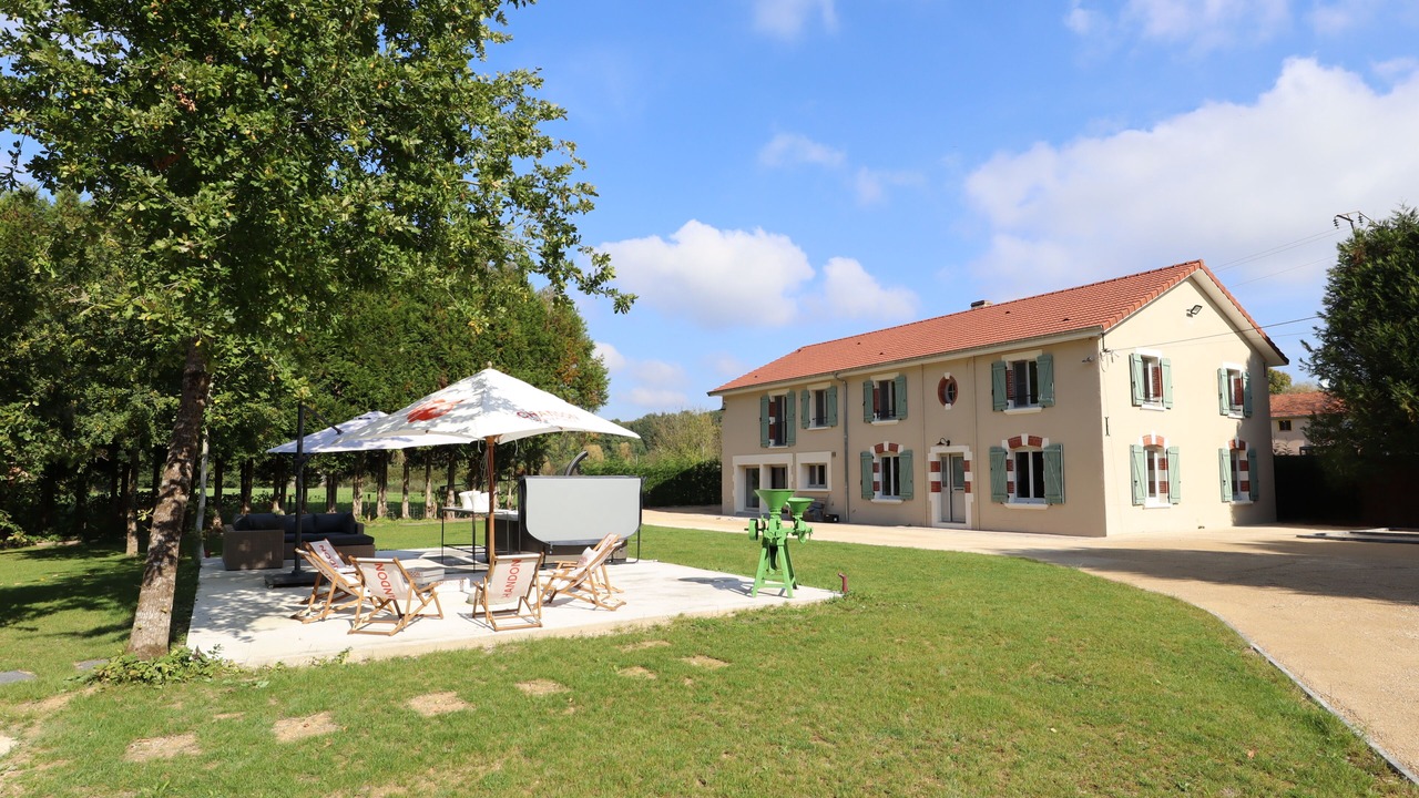 Photo of Outdoor in Lachalade