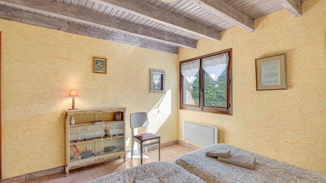 Photo of Bedroom in Beauvezer