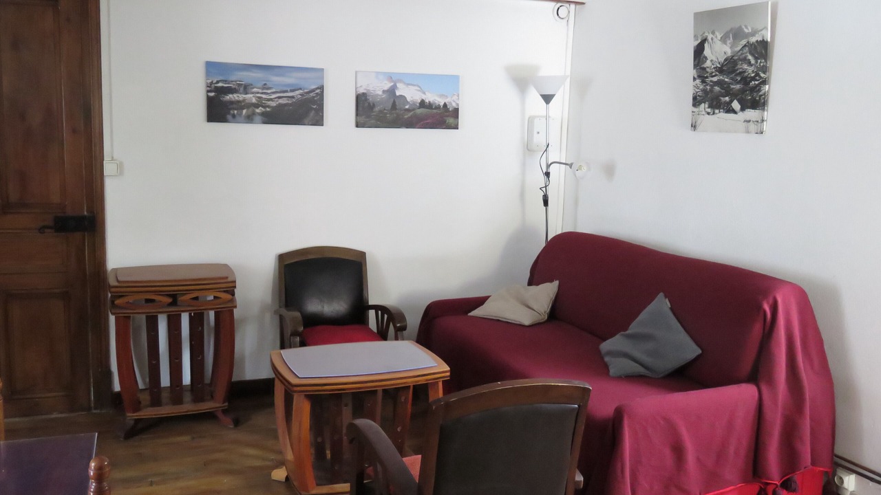 Photo of Livingroom in Esquieze-Sere