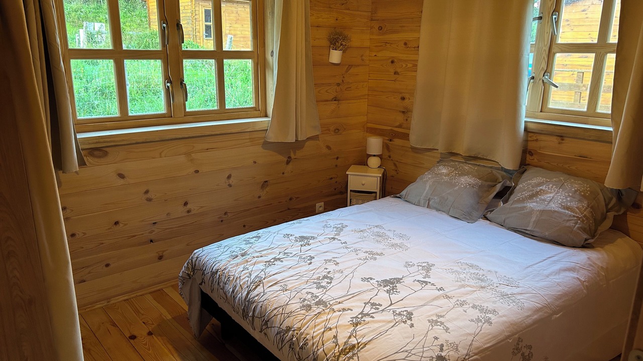 Photo of Bedroom in Fougax-et-Barrineuf