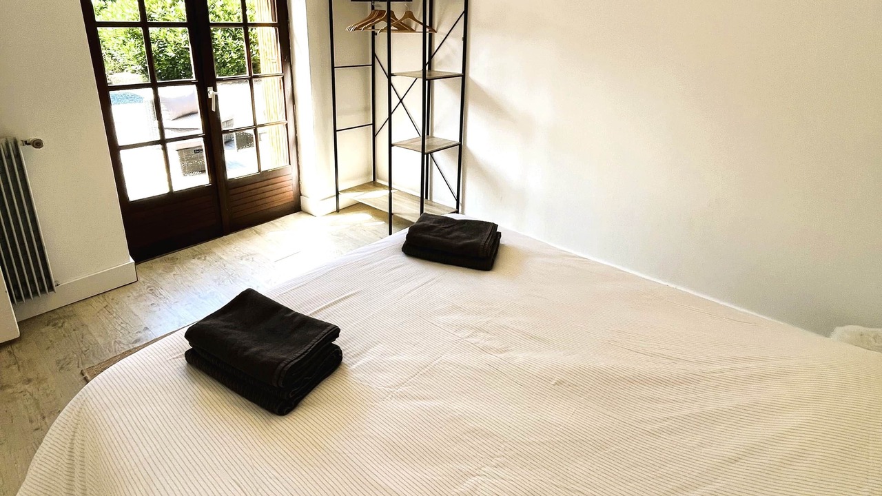 Photo of Bedroom in Lannion