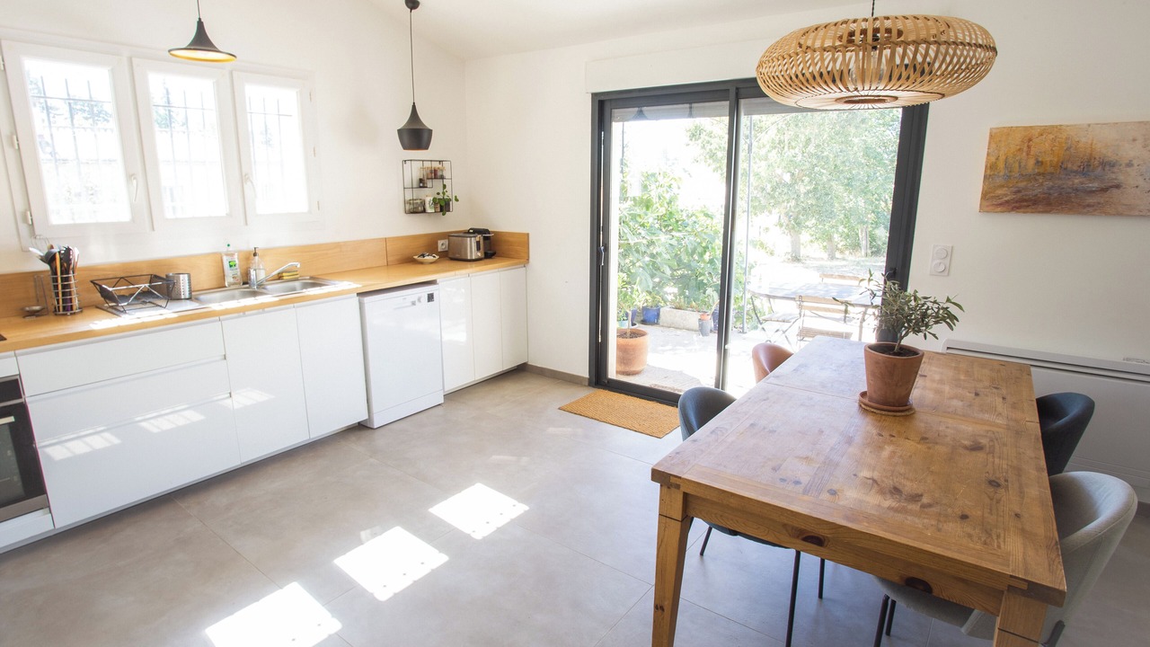 Photo of Kitchen in Saumane-de-Vaucluse