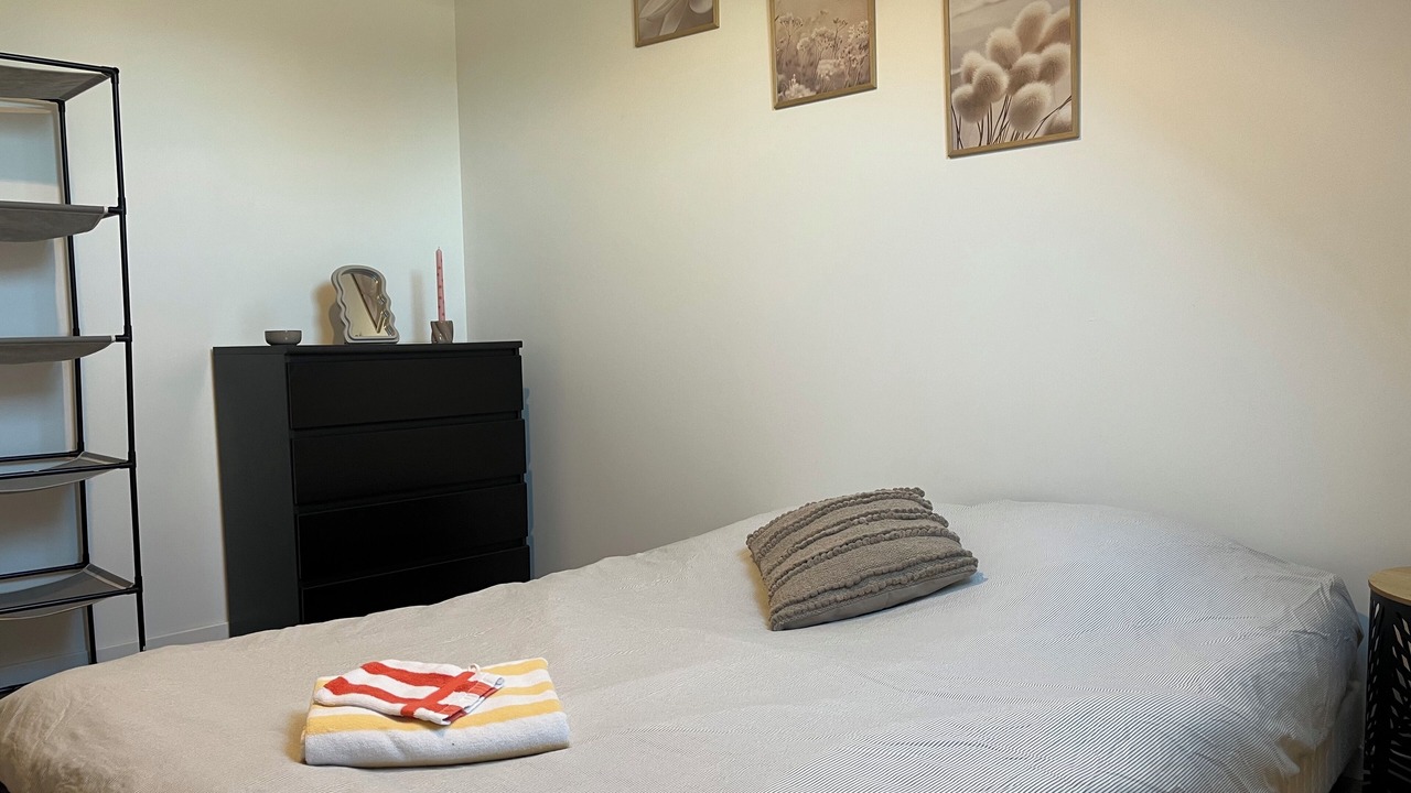 Photo of Bedroom in Le Vivier-sur-Mer