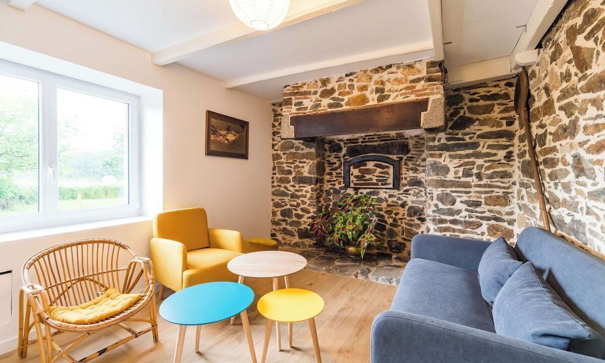 Photo of Livingroom in Saint-Clet