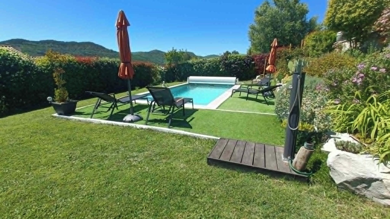 Photo of Outdoor in Mallemoisson