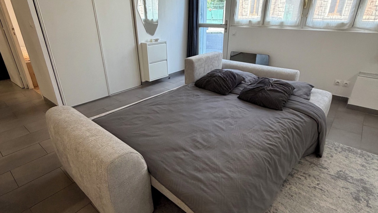 Photo of Bedroom in Troyes
