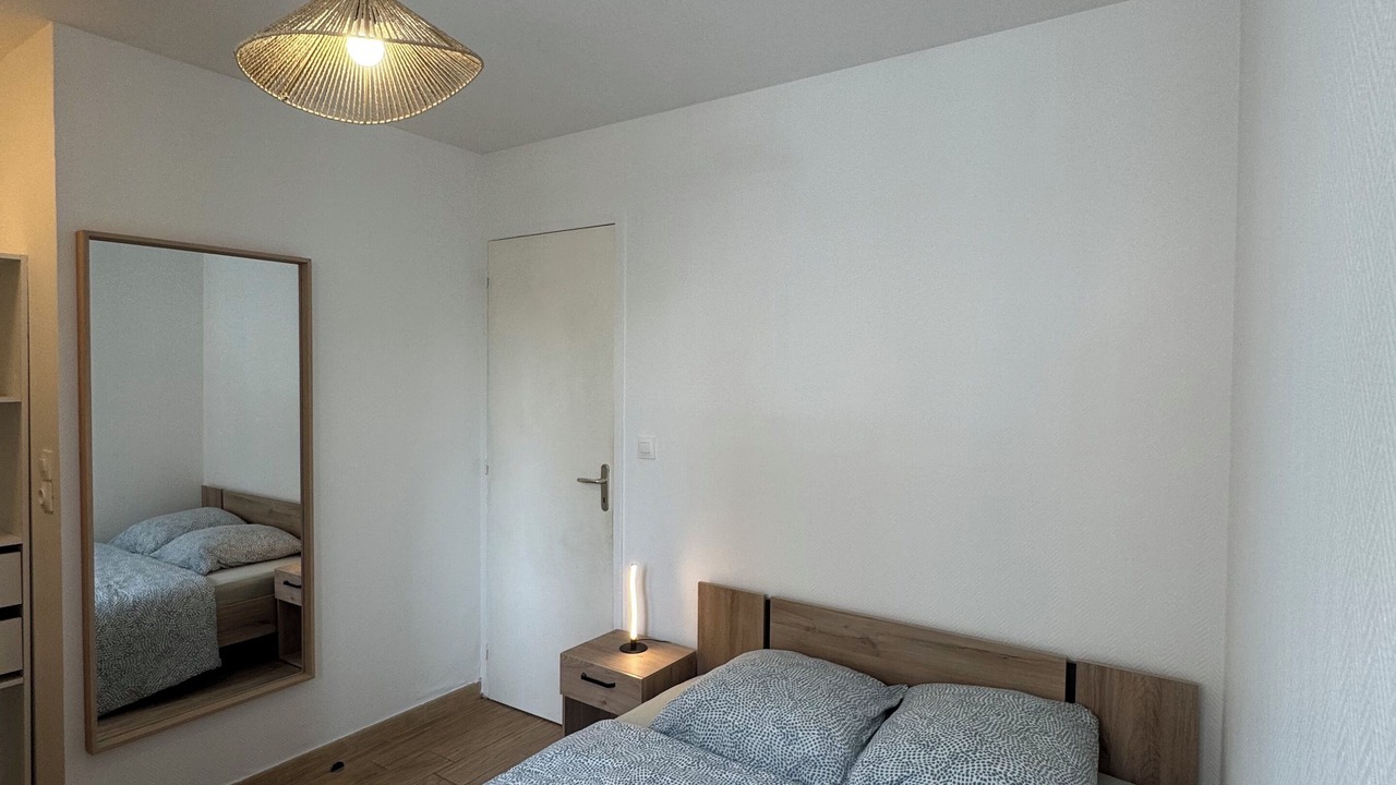 Photo of Bedroom in Troyes