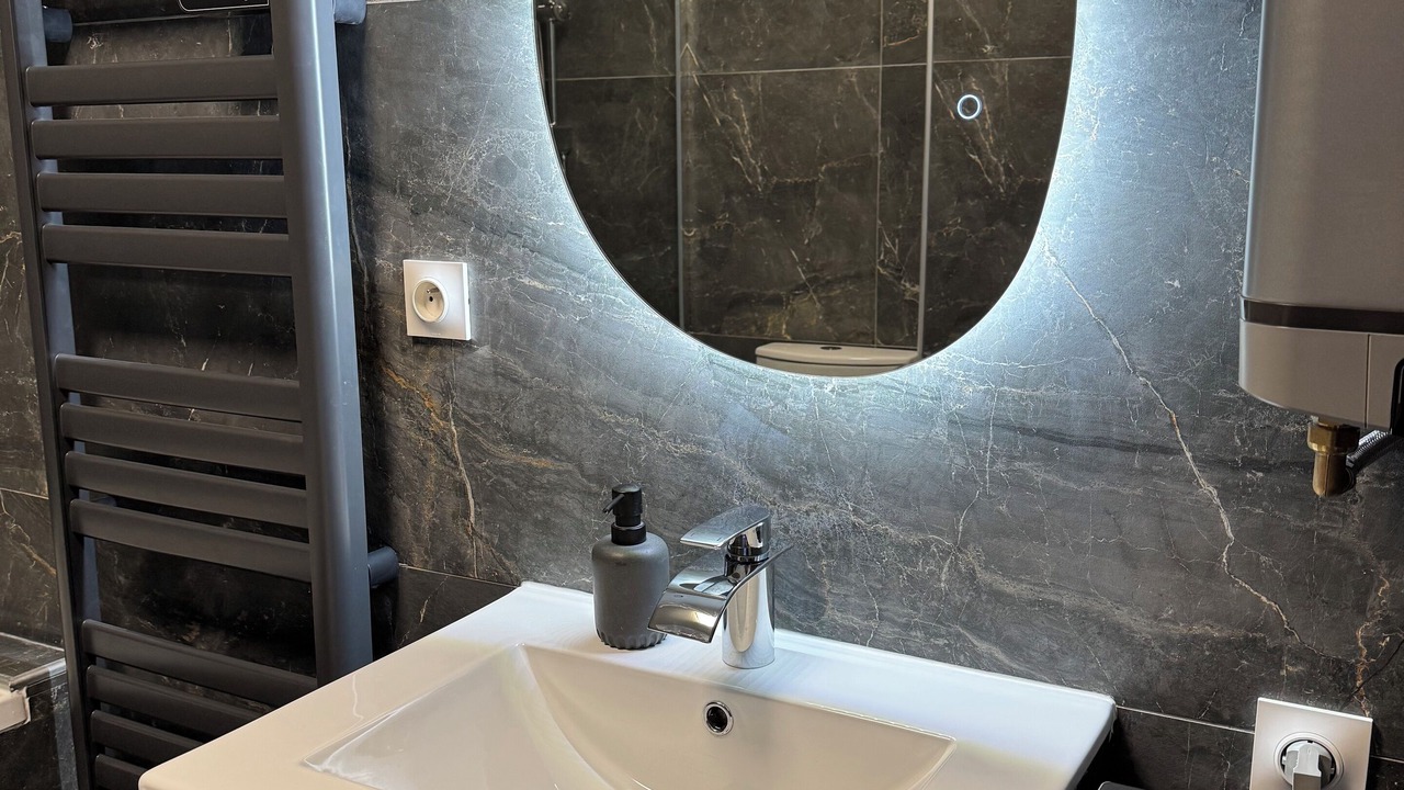 Photo of Bathroom in Troyes