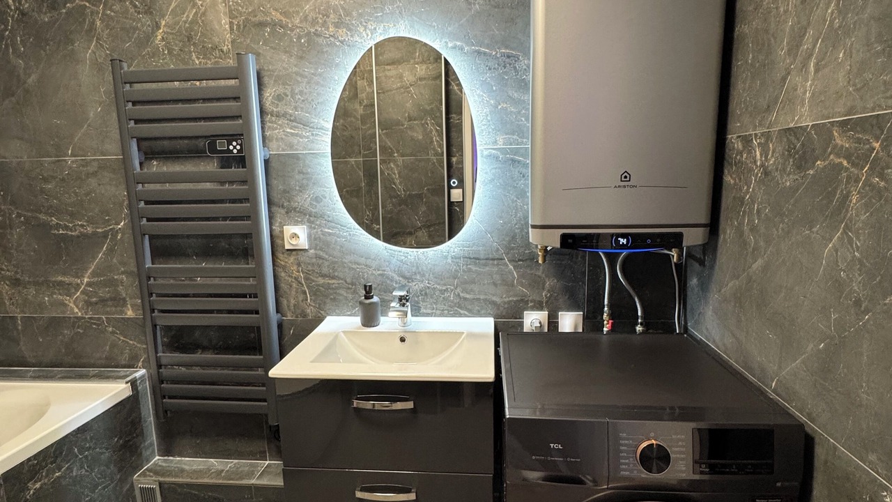 Photo of Bathroom in Troyes
