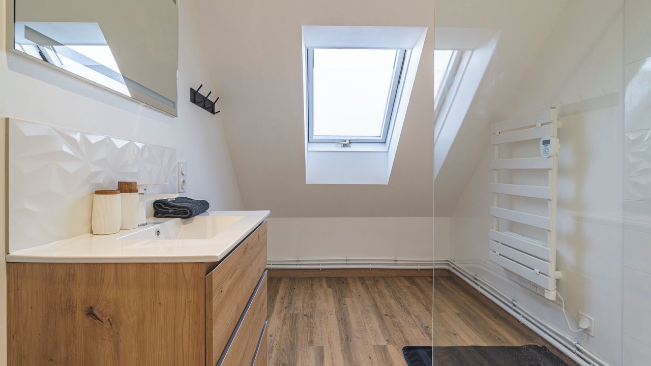 Photo of Bathroom in Cormontreuil