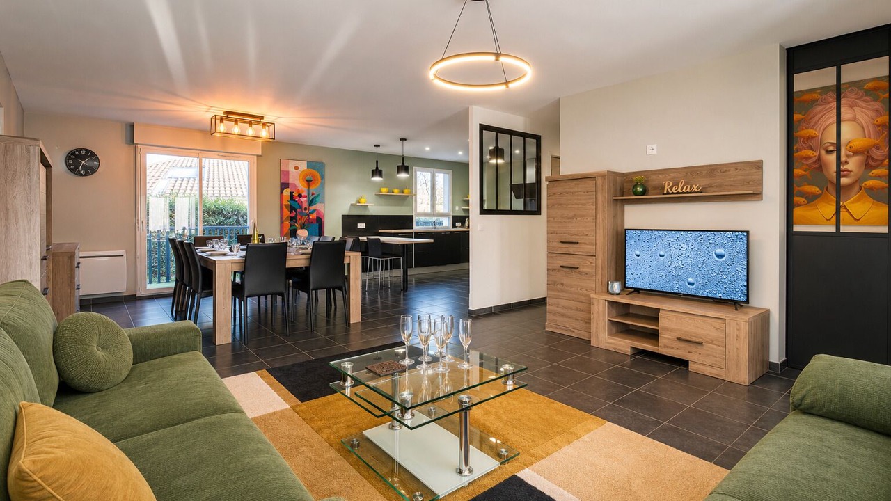 Photo of Livingroom in Cormontreuil