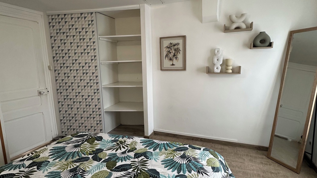 Photo of Bedroom in La Chapelle-Saint-Luc