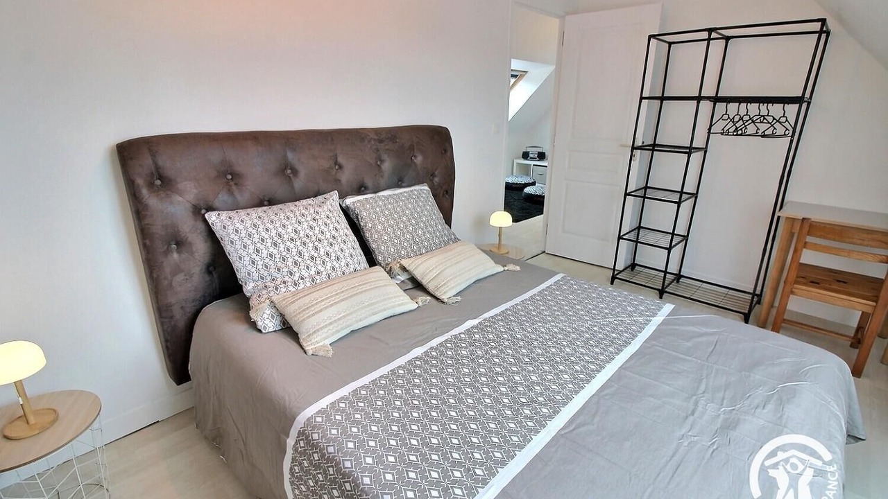 Photo of Bedroom in Lannion