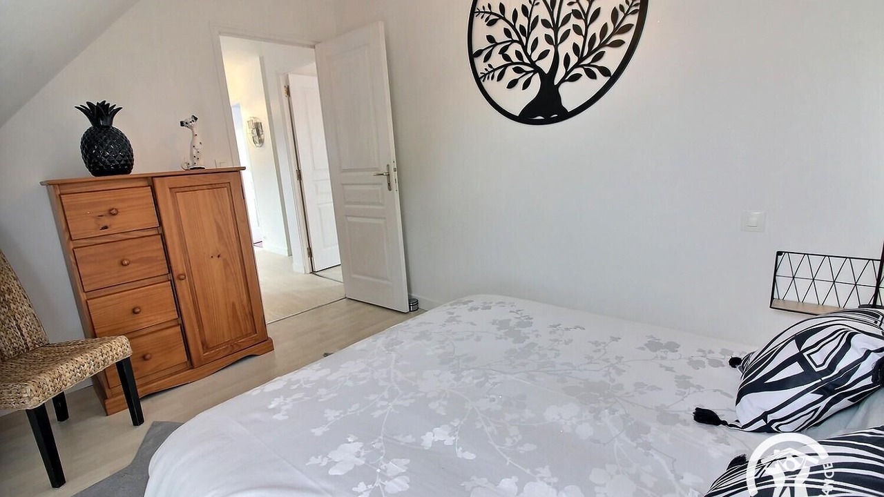 Photo of Bedroom in Lannion