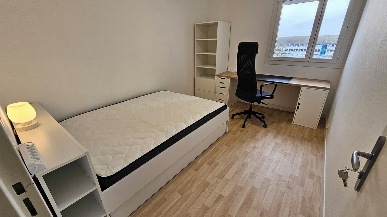 Photo of Bedroom in Dinan