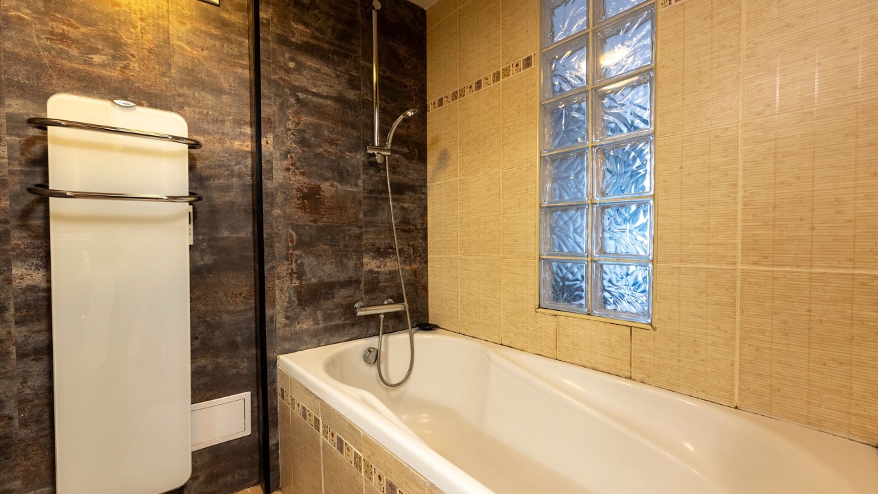 Photo of Bathroom in Orgeix