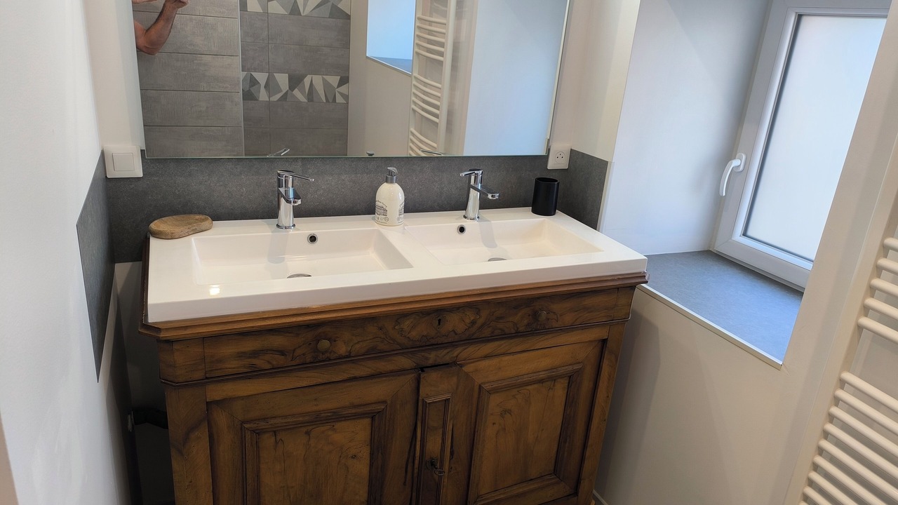 Photo of Bathroom in Harricourt