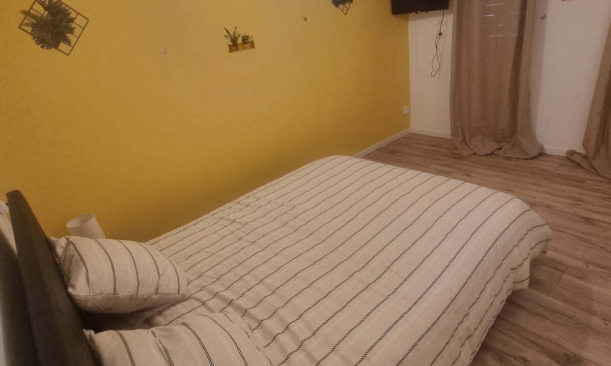 Photo of Bedroom in Saint-Dizier