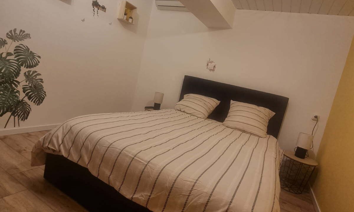 Photo of Bedroom in Saint-Dizier