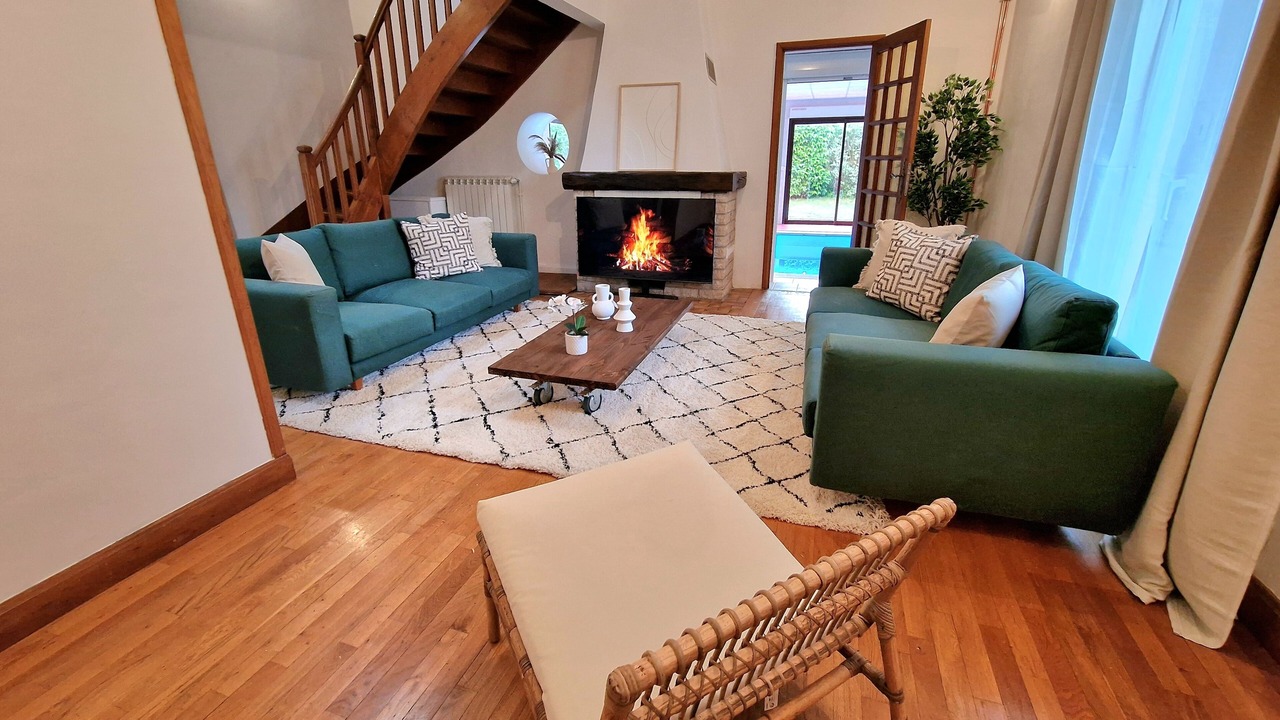 Photo of Livingroom in Etoges