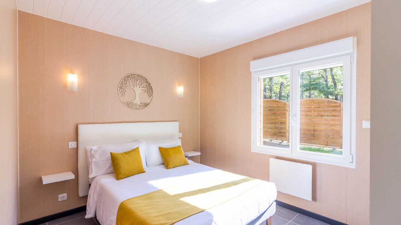 Photo of Bedroom in Thenon
