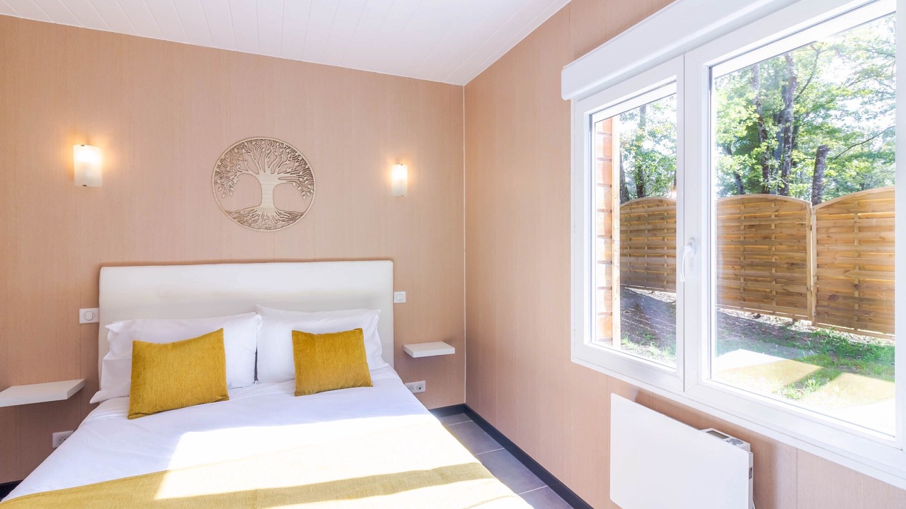 Photo of Bedroom in Thenon