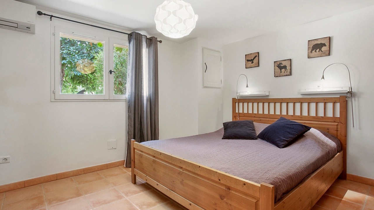 Photo of Bedroom in Le Val