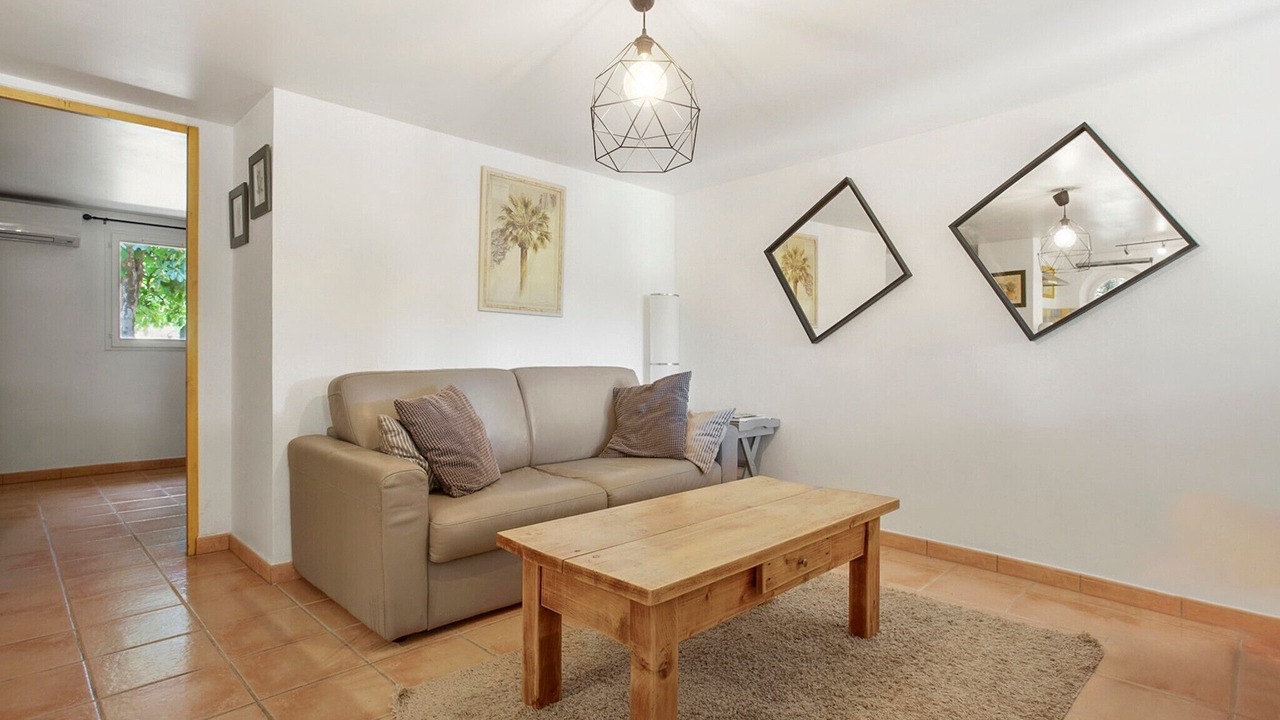 Photo of Livingroom in Le Val