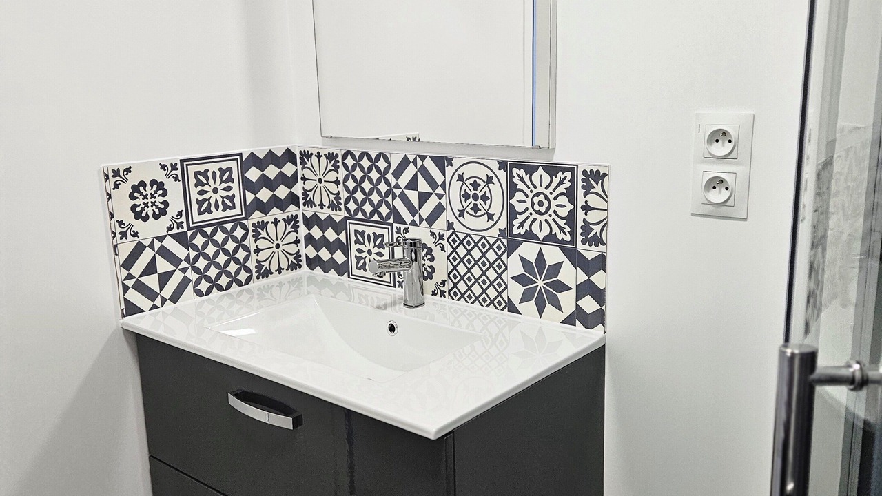 Photo of Bathroom in La Croix-en-Brie