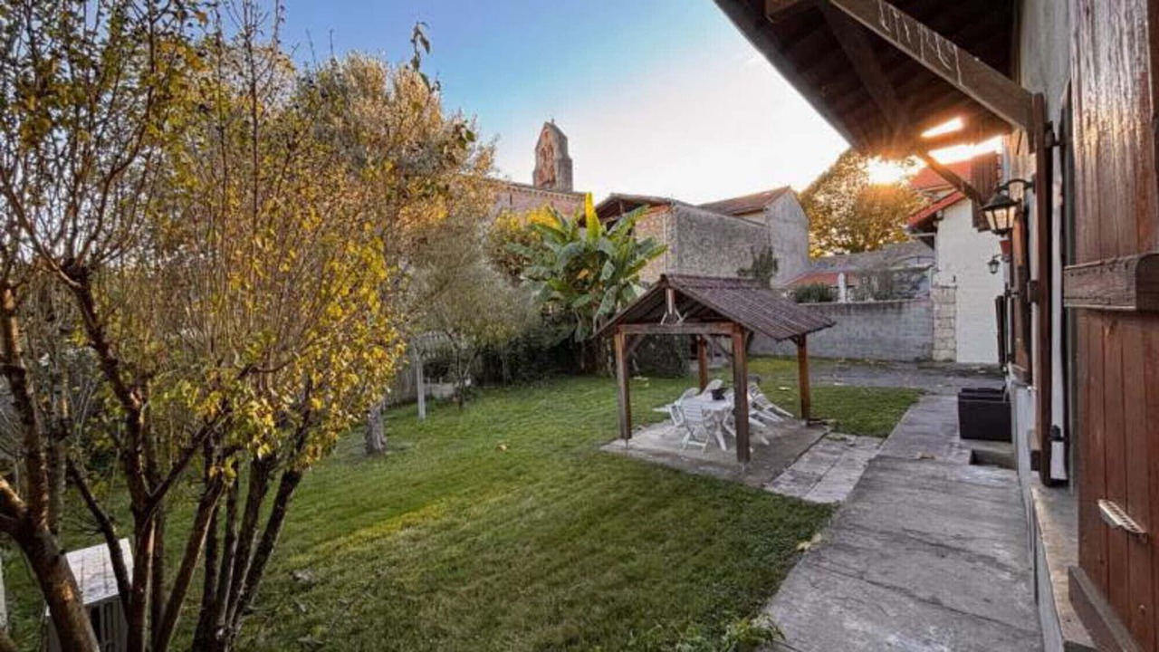 Photo of Patio Balcony in Montsaunes