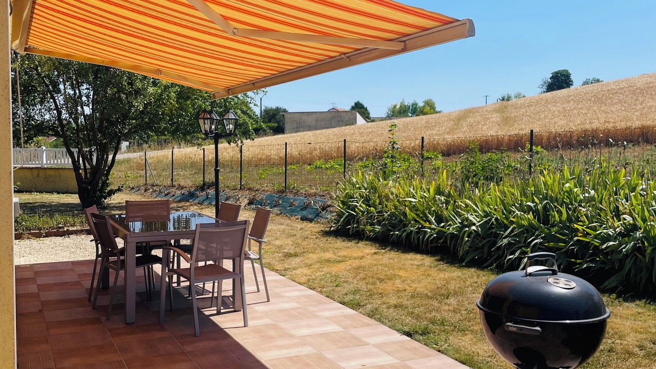 Photo of Outdoor in Saint-Amand-sur-Fion