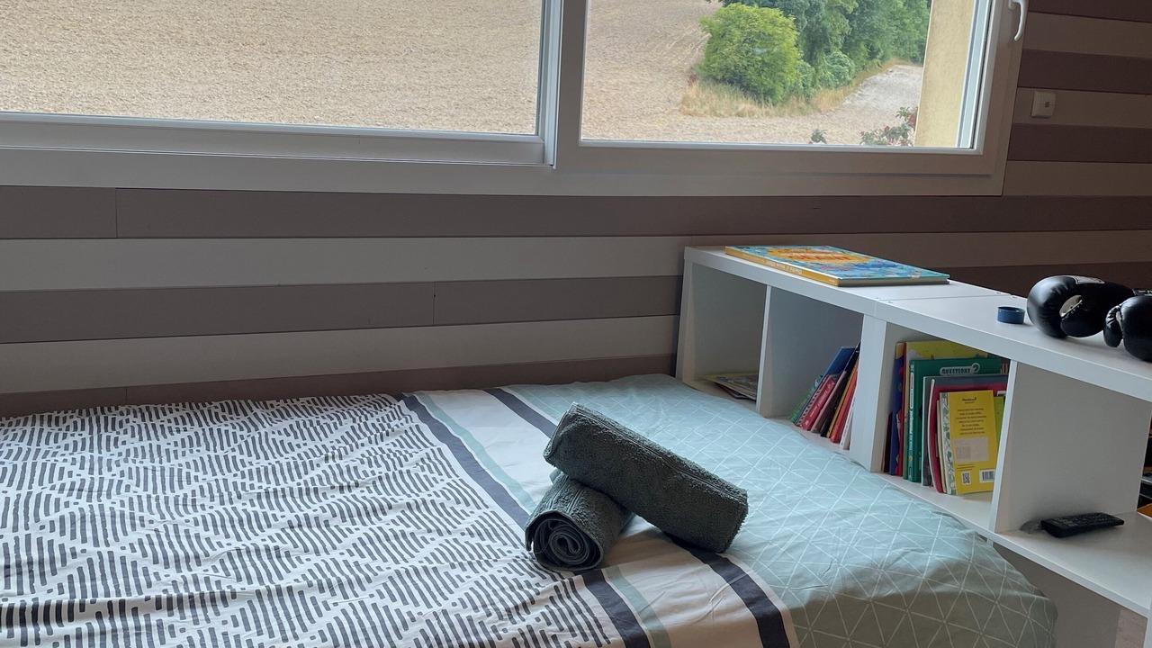 Photo of Bedroom in Saint-Amand-sur-Fion
