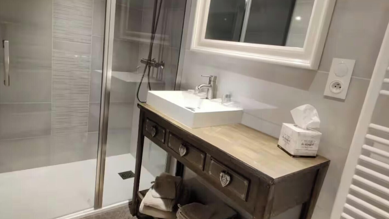 Photo of Bathroom in Chaumont