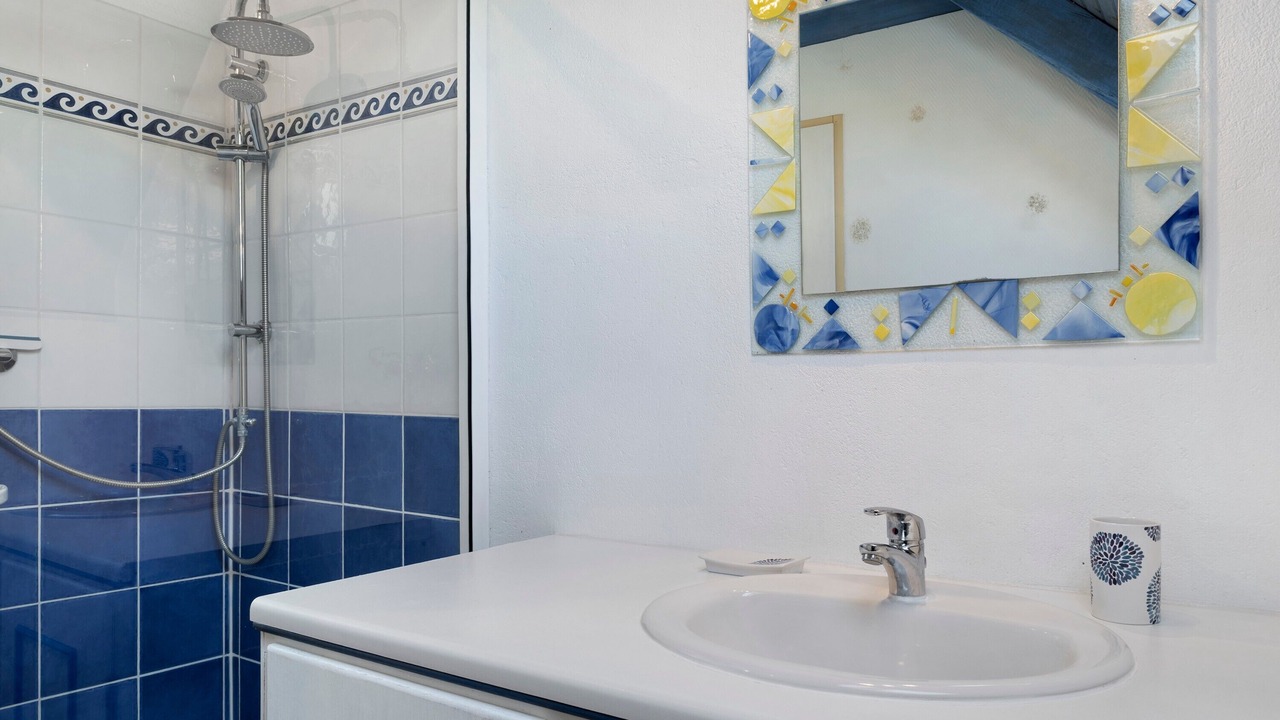 Photo of Bathroom in Lezignan