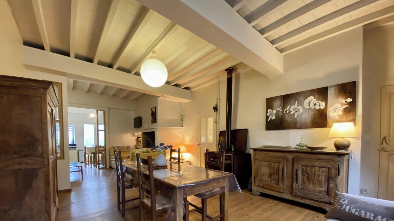Photo of Livingroom in Bugarach
