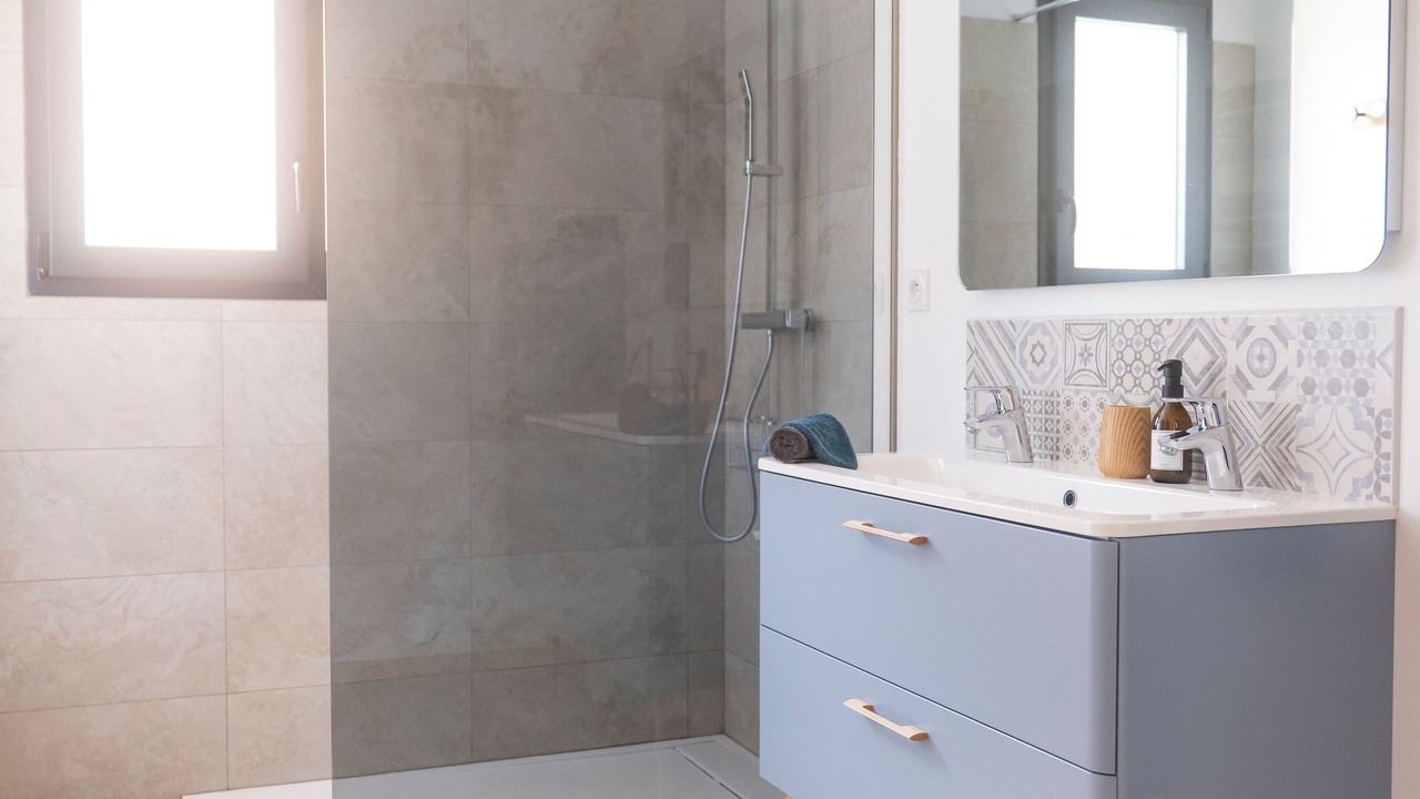 Photo of Bathroom in Ledenon
