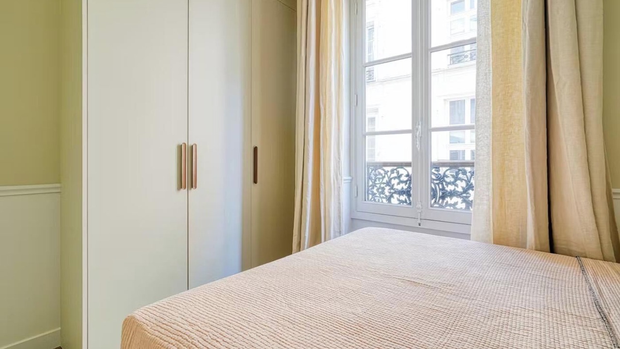 Photo of Bedroom in Notre-Dame-des-Champs