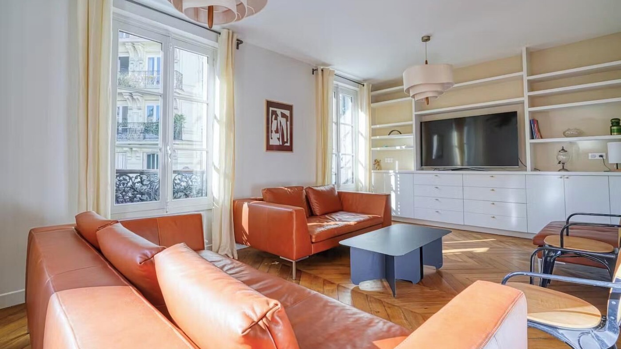 Photo of Livingroom in Notre-Dame-des-Champs