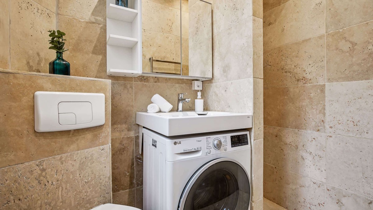 Photo of Bathroom in Chaillot