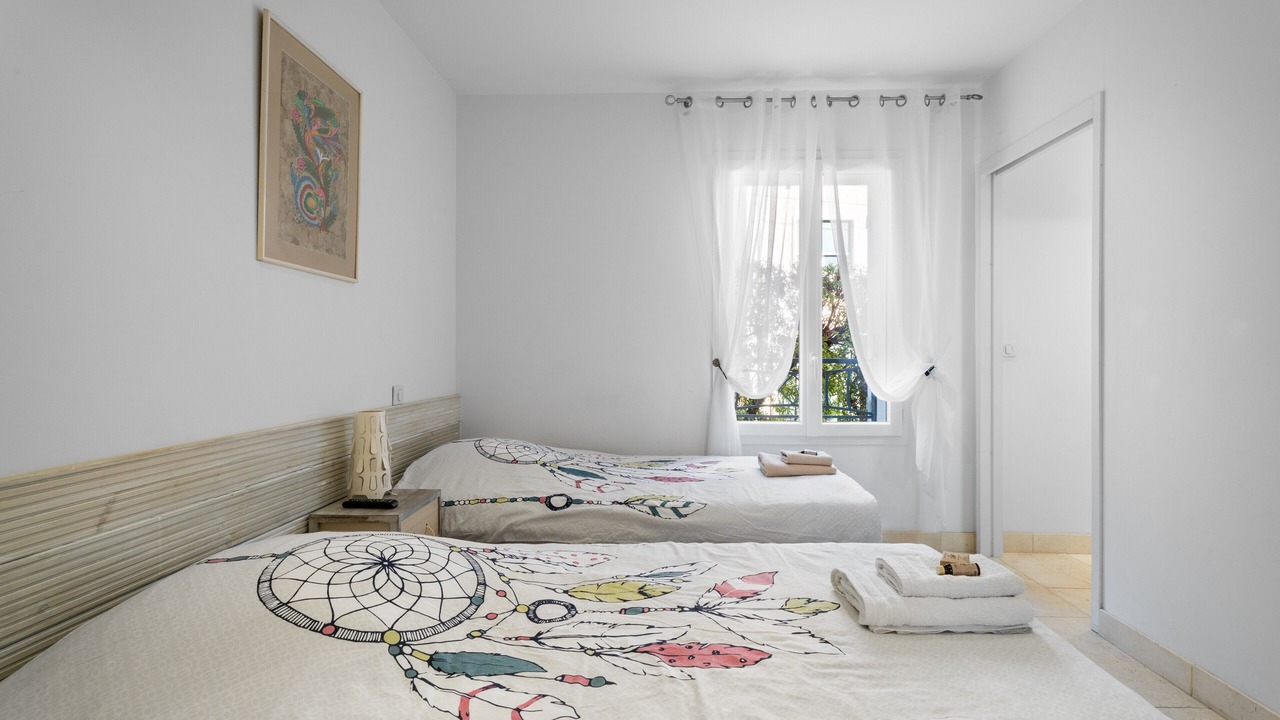 Photo of Bedroom in Sanary-sur-Mer