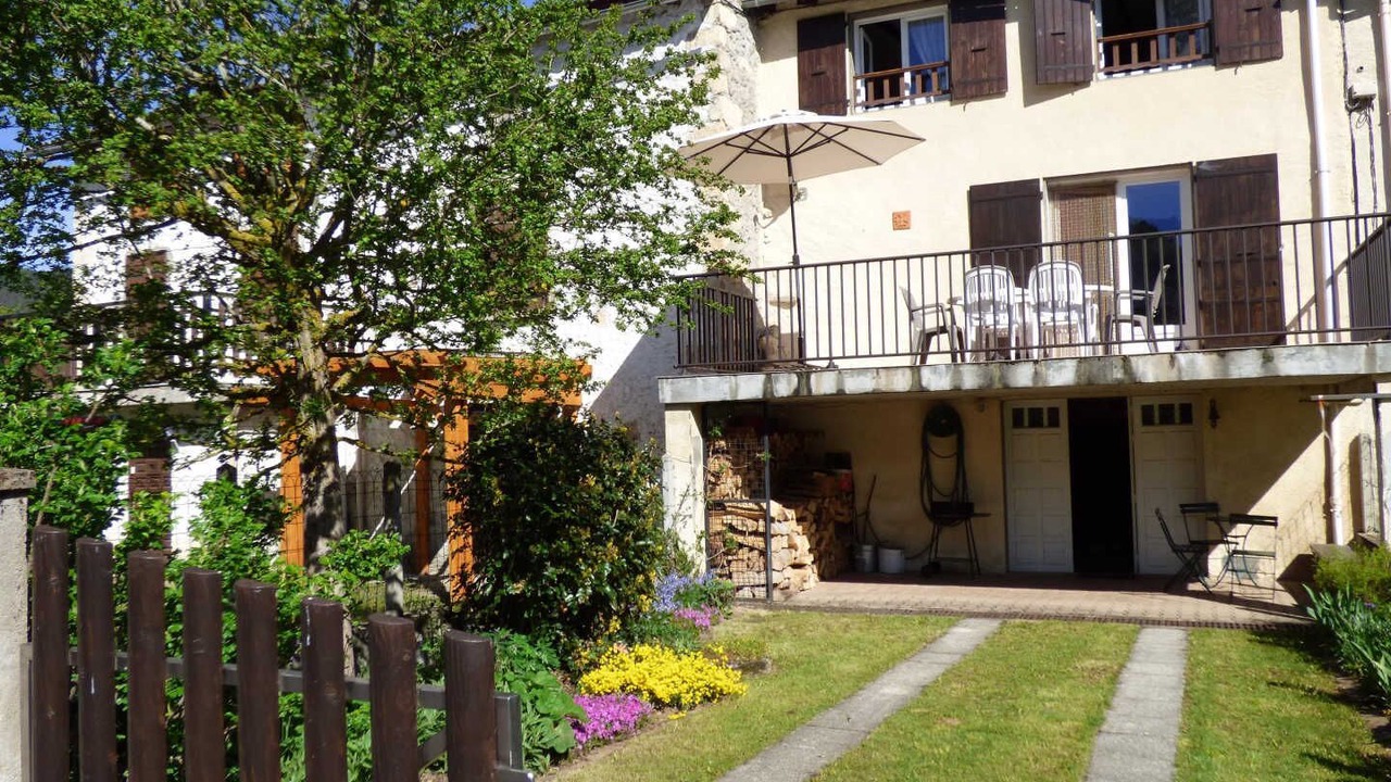 Photo of Outdoor in Camurac