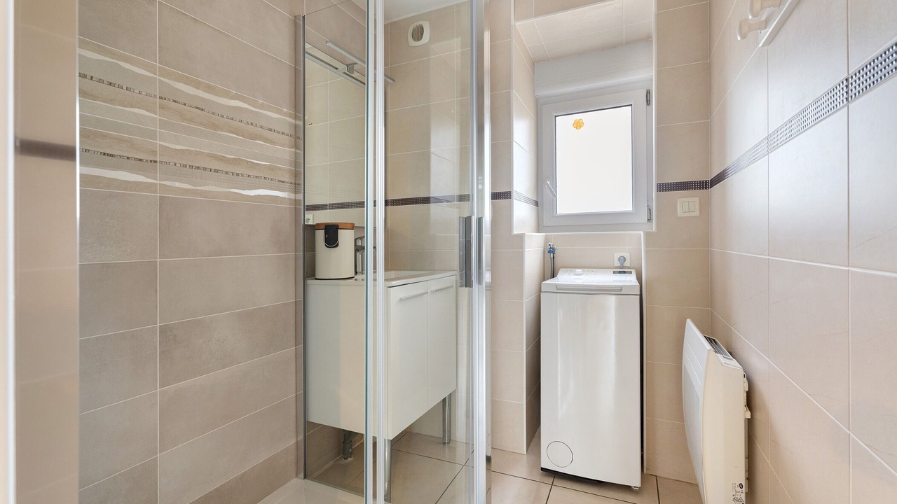 Photo of Bathroom in Baguer-Pican