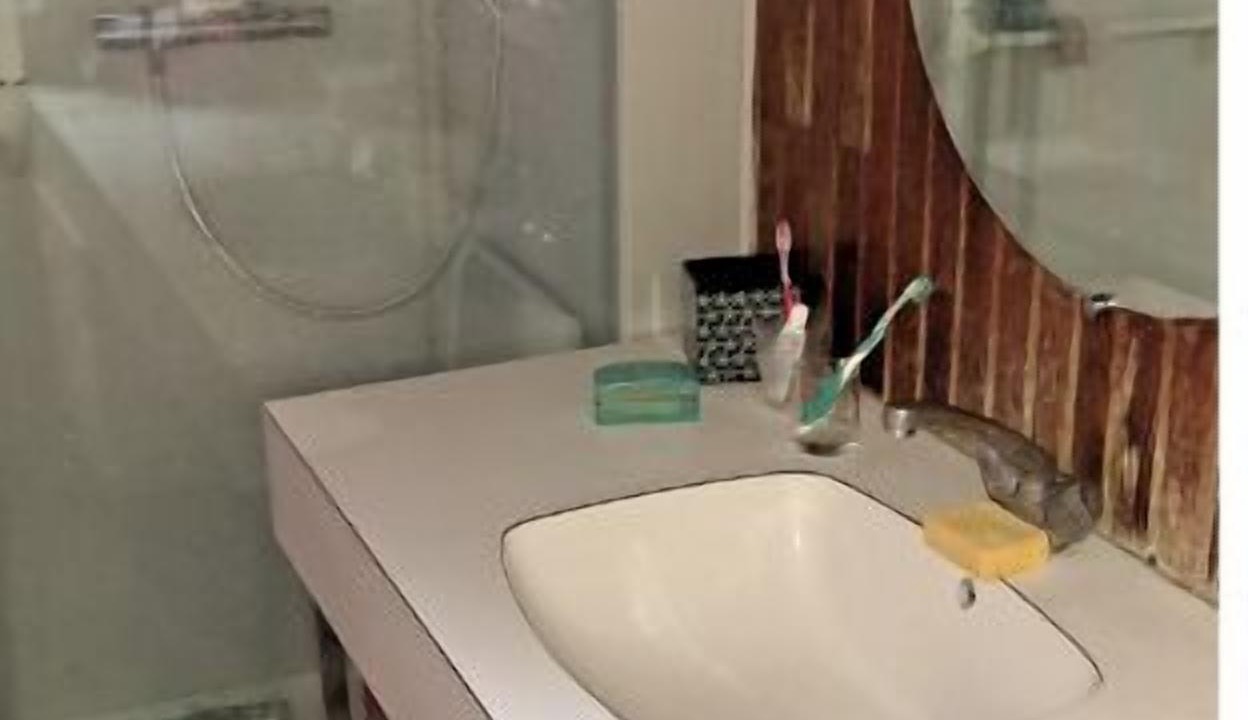 Photo of Bathroom in Val de Livre