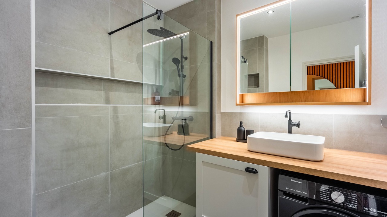 Photo of Bathroom in Saint Nicolas - Charles III - Ville vieille - Trois Maisons - Leopold