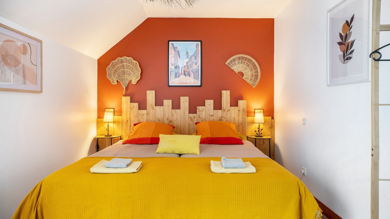 Photo of Bedroom in Pleudihen-sur-Rance