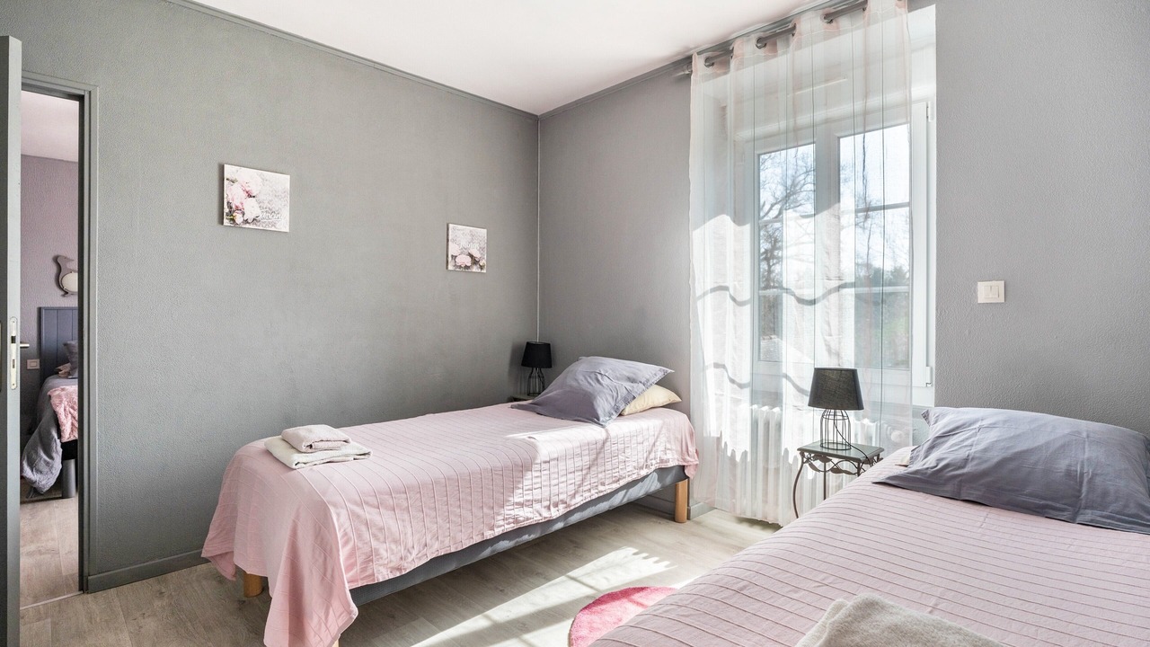 Photo of Bedroom in Pleudihen-sur-Rance